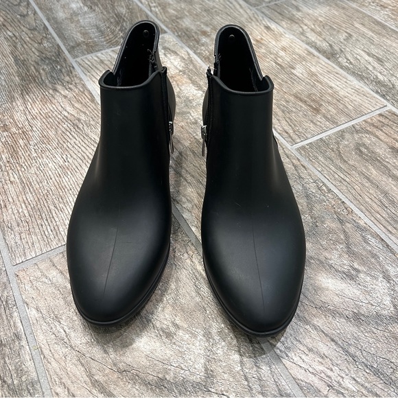 Sam Edelman Black Petty Rain Ankle Booties, Women’s Size 9 - Picture 10 of 11